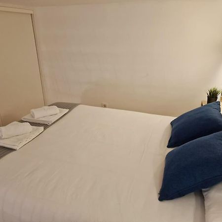 Mediodia Chica Apartamento Tipo Loft En La Latina Apartment Мадрид Екстериор снимка
