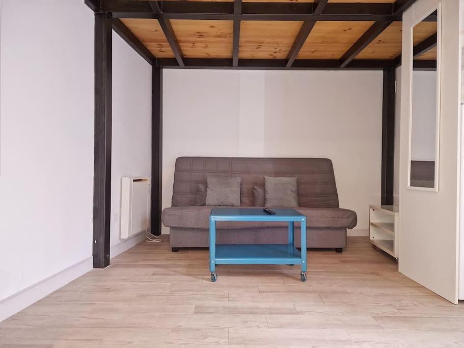 Mediodia Chica Apartamento Tipo Loft En La Latina Apartment Мадрид Екстериор снимка