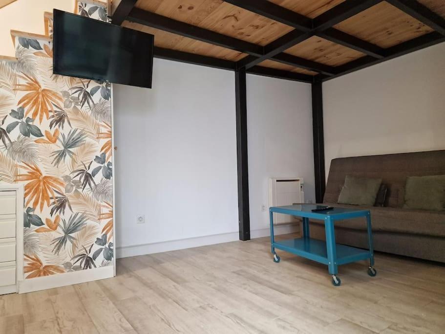 Mediodia Chica Apartamento Tipo Loft En La Latina Apartment Мадрид Екстериор снимка